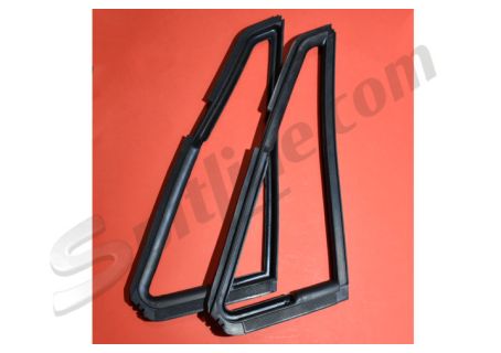 Coppia guarnizioni deflettori girevoli Alfa Romeo GT Junior 1300/1600, GT V. 1750/2000 Bertone