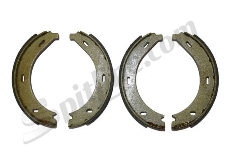 Ganasce freno a mano Mercedes V200 (08/'96→), V230 2.3 Diesel ('96-'99), Vito 108/110 Diesel ('99→), Vito 114 Benzina (05/'97→)