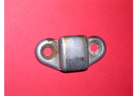 Gancio piastra fissaggio capote usato Alfa Romeo Duetto Spider Coda Tronca (70-94)