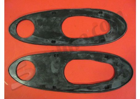 Guarnizioni sotto fanali posteriori Alfa Romeo Giulietta Spider 2^ serie (tipo grande)