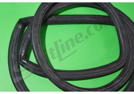 Guarnizione lunotto con predisposizione per inserto a "T" Fiat 1100 D, 1200 Granluce