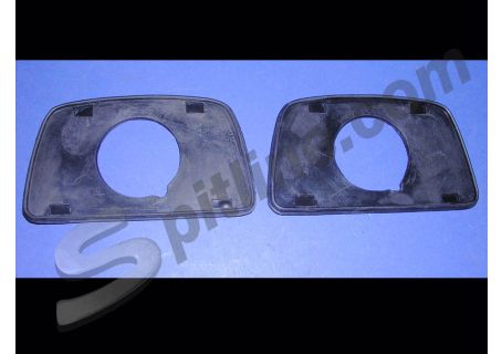 Coppia guarnizioni sotto luci targa Lancia Fulvia Coupé 2^ serie, Beta - Alfa Romeo Giulia, GT Junior ecc.