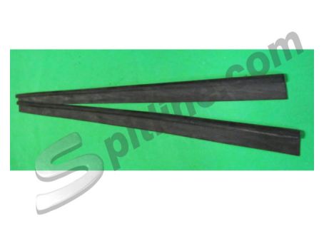 Coppia guarnizioni verticali montanti parabrezza Fiat 124 Spider ('68'-74)