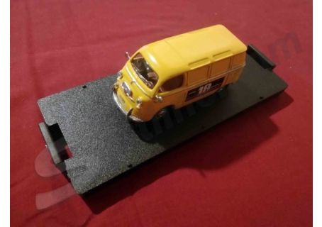 Automodello 1:43 marca Giocher - Fiat 600 Coriasco modello Amaro 18 Isolabella