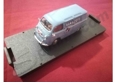Automodello 1:43 marca Giocher - Fiat 600 Coriasco versione Ramazzotti