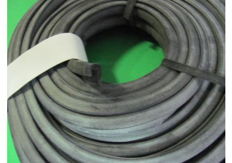 Guarnizione giroporta in spugna sx+dx Fiat 1100/103 H '59-'60 (per modelli che montano guarnizione in spugna)
