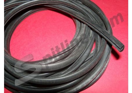 Guarnizione profilo sotto cornici esterne portiere e voletti Alfa Romeo GT Junior 1300/1600, GT V. 1750/2000 Bertone ('65-76)