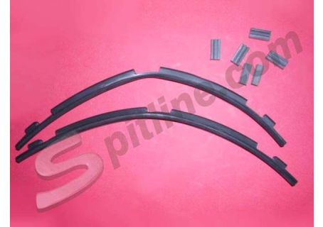 Serie guarnizioni verticali con tasselli per voletti laterali posteriori Alfa Romeo GT Bertone ('65-'76)