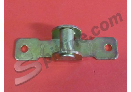 Scontro gancio chiusura cofano posteriore Alfa Romeo 164