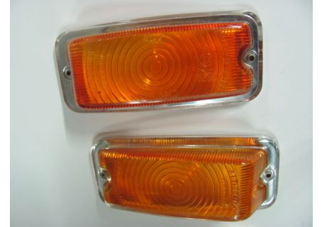 Coppia plastiche anteriori arancioni Altissimo con bordo cromato Lancia Fulvia Berlina 2C, GT, GTE