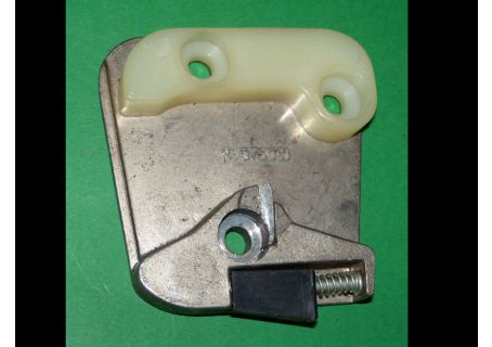 Scontro serratura porta destra Fiat 1300-1500
