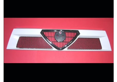 Mascherina anteriore bianca  Alfa Romeo 75