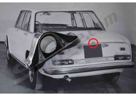 Modanatura per pulsante apertura baule Lancia Flavia Berlina 2^ serie ('67-'70)