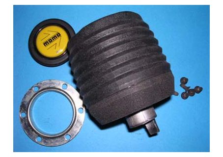 Mozzo fissaggio volante Momo usato con pulsante clacson Renault R11