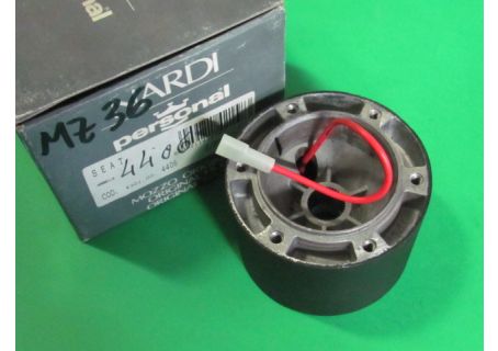 Mozzo fissaggio volante Nardi, Personal per Seat Marbella