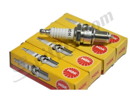 Serie 4 candele NGK Lancia Fulvia Berlina 1^ serie Mot. 818.00 ('63-'64), Fulvia Berlina 2C Mot. 818.100 ('64-'69)