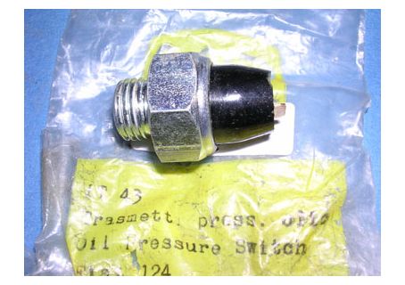 Pressostato trasmettitore pressione olio Fiat 124