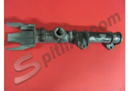 Supporto piantone sterzo usato (lungh. cm. 45,8 circa) Alfa Romeo serie Giulia - avviamento a sinistra (verificare compatibilità tramite foto)