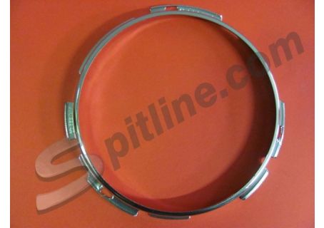 Anello fissaggio faro Carello diam. 170 Lancia Fulvia Rally 1,6 HF Fanalone, Fulvia Berlina 2^ serie ('70-), Flaminia Berlina (da 11/'68-), Appia 3^ serie (da N. 89013), Appia Convertibile Vignale (da N. 2294)