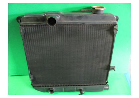 Radiatore revisionato Fiat 127 (beccuccio rivolto verso l'interno)