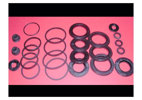 Serie guarnizioni revisione freni Alfa Romeo 1300/1600 u.t.-2000 2^s.-Alfetta  imp. Bonaldi