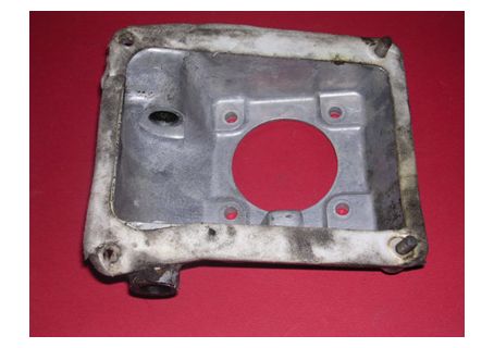 Supporto usato per pedali freno-frizione Alfa Romeo Giulia, GT Bertone, Spider, 1750/2000 Berlina (modelli con pedaliera alta)