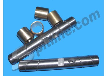 Coppia perni fusi con 4 boccole Fiat Topolino 500B, 500C 1^ serie (diametro esterno boccole mm 18)