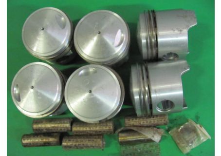 Serie 6 pistoni diam. 77,8 Mondial Piston con fasce e spinotti Fiat 1500-1800-2100