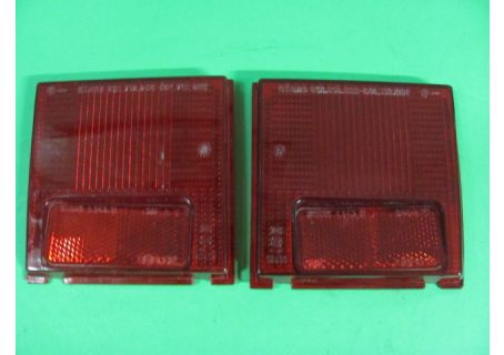 Coppia plastiche rosse Stars fanali posteriori Fiat 124 Sport Coupè 3^ serie ('72-'75)