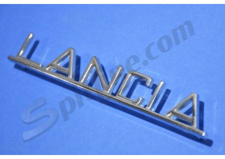 Scritta posteriore "LANCIA" per Flavia Coupé Pininfarina
