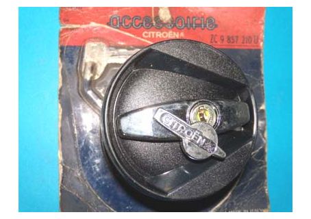Tappo benzina con chiavi originale Citroen GS 1200