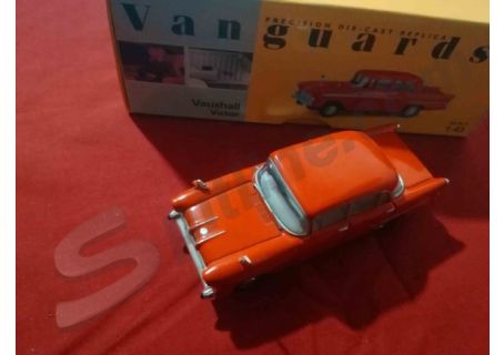 Automodello 1:43 marca Vanguards - Vauxhall Victor F-MKI Gypsy red