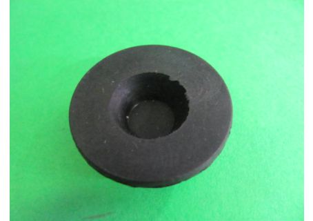 Tappo copriforo vano batteria Fiat 500