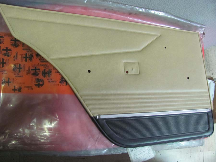 Pannello in skay/texalfa color cuoio naturale per porta posteriore sinistra Alfa Romeo Giulietta 1^ serie ('77-)
