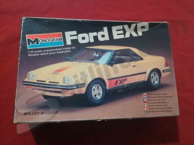 Kit di montaggio automodello 1:32 marca Monogram - Ford EXP