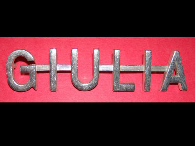 Scritta GIULIA per cofano posteriore Alfa Romeo Giulia TI fino a  vettura 880000 g.s e fino  v. 724000 g.d.