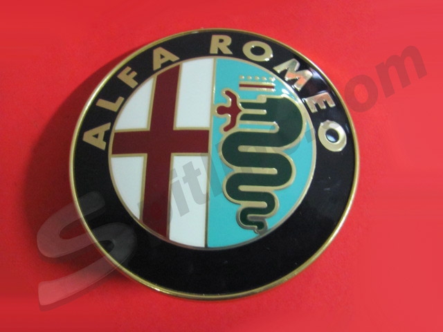 Stemma rotondo Alfa Romeo (diam. mm 75 circa) con due perni orizzontali di fissaggio Alfa Romeo Duetto ('83-'93), Spider 916 1^s. ('95), Giulietta, Alfa 33, Alfa 75, Alfa 164, 145, 146, 155,156, 164, 166, GTV