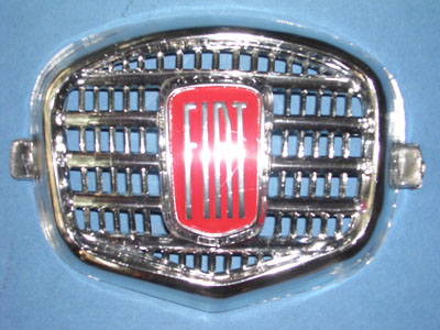 Fregio anteriore in plastica cromata Fiat Nuova 500, 500 Sport, 500 D, 500 Giardiniera (fino al '65)