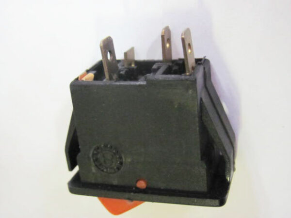 Interruttore universale pulsante arancione 3 contatti lamellari (verificare compatibilità tramite foto)