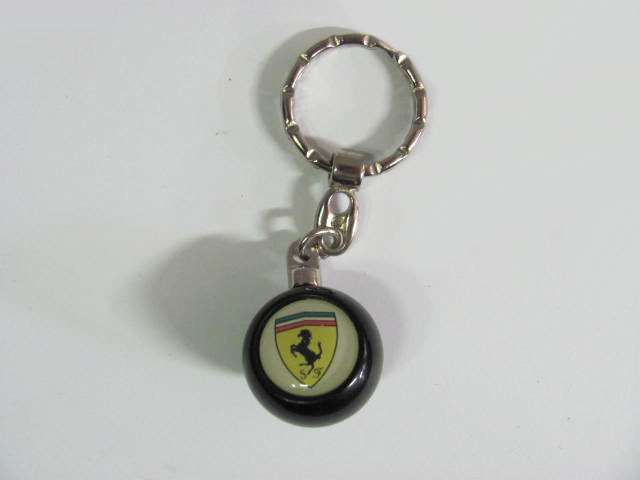 Portachiavi sferico nero logo Ferrari