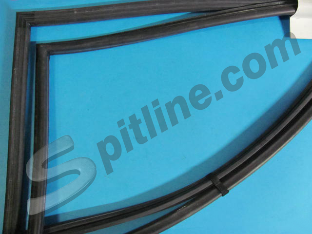 Coppia guarnizioni vetri laterali fissi Lancia Fulvia Sport 2^ serie