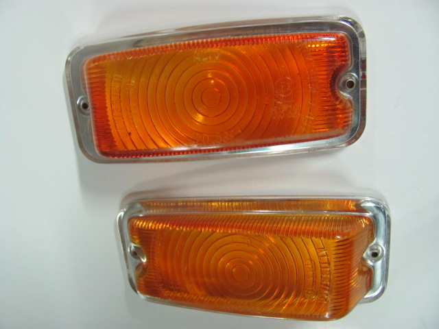 Coppia plastiche anteriori arancioni Altissimo con bordo cromato Lancia Fulvia Berlina 2C, GT, GTE