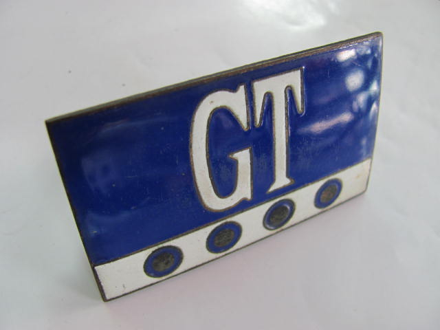 Stemma smaltato GT usato per griglia anteriore Lancia Fulvia GT